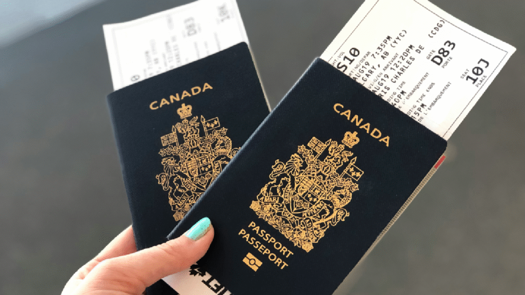 Temporary Visas & Permits: Your Quick Guide to Studying or Working in Canada
